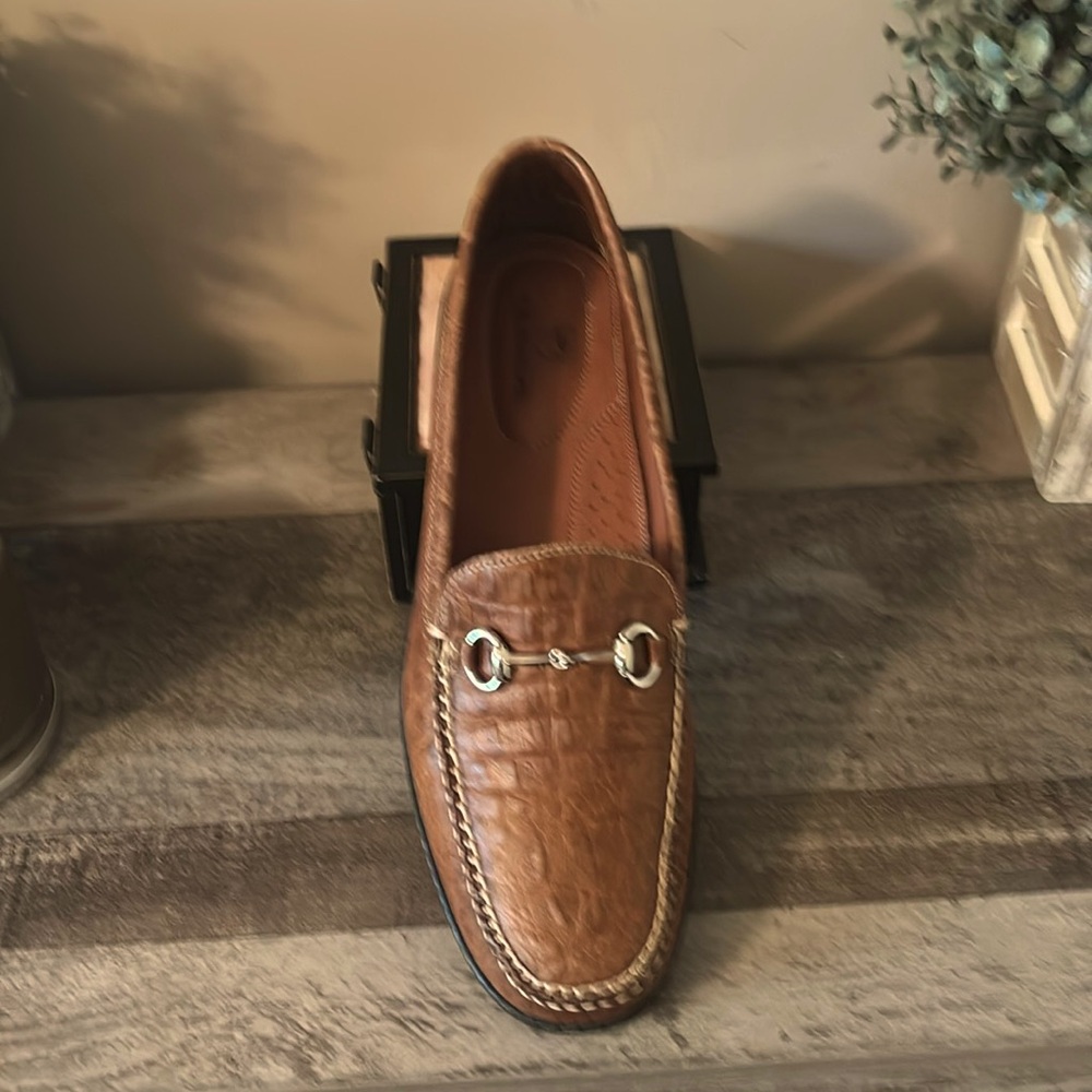 TB Phelps men's loafers size 14